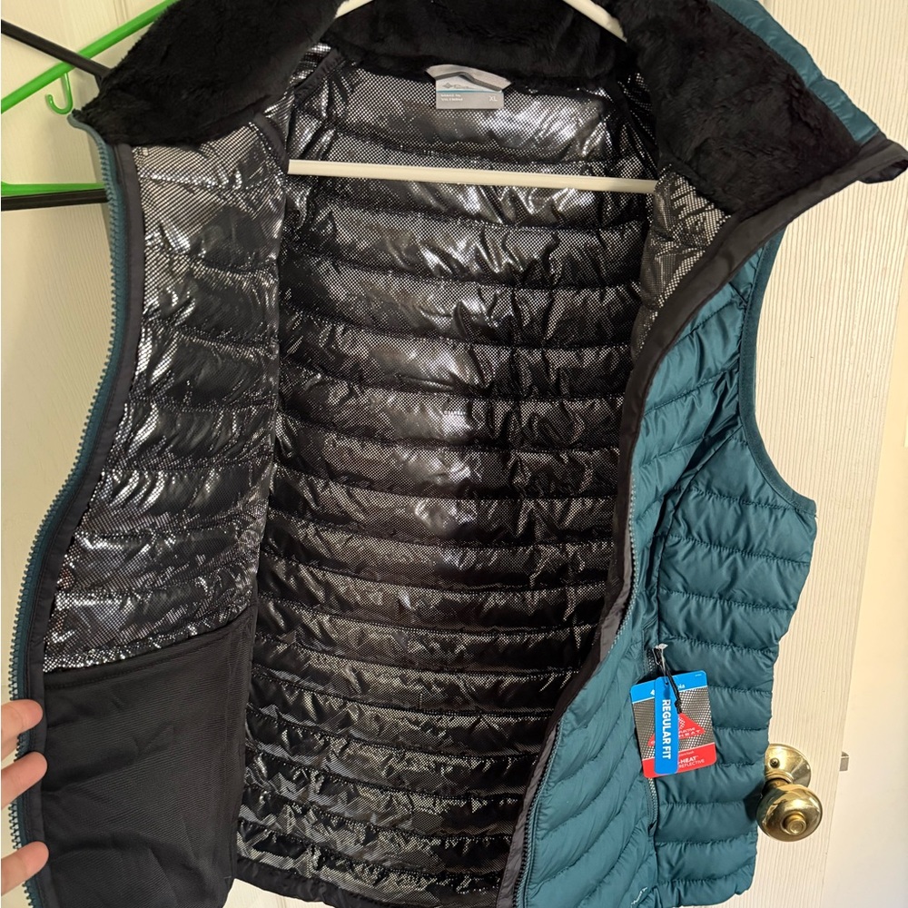 Columbia Turquoise Omni Heat Vest XL
